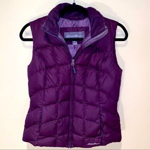 Women’s Eddie Bauer puffer vest - small